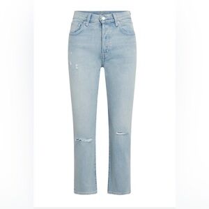 NWT Daily Blue Hype Jeans in Shade Dust Light Wash Denim Cropped Straight Leg